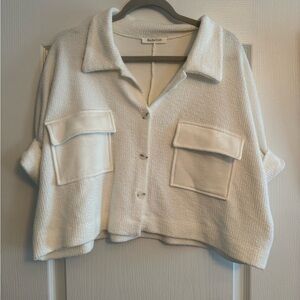 oversized cropped sweater